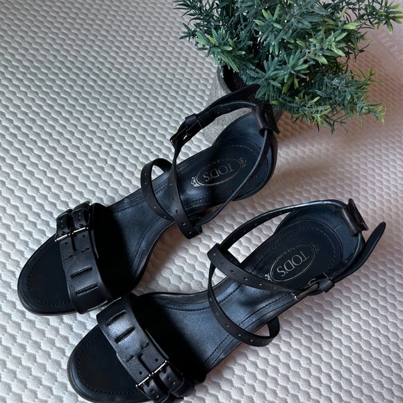 Tom Ford Grey Leather Buckle Strap Sandal Heels Wood Block US 6/6.5 EU 36.5 - Picture 4 of 11